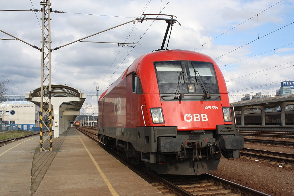 BB 1016 004-4 am 01.Mrz 2014 in Bratislava Petrzalka. 

