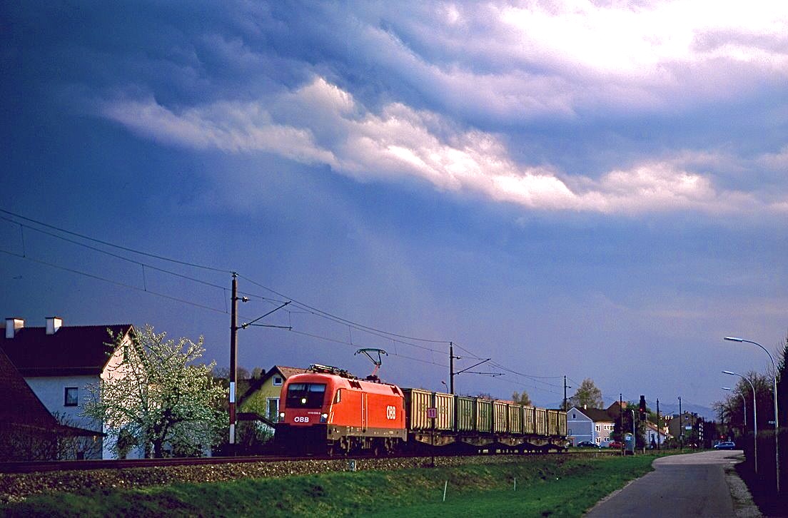 ÖBB 1116 059, Ulmersfeld, 14.04.2008.
