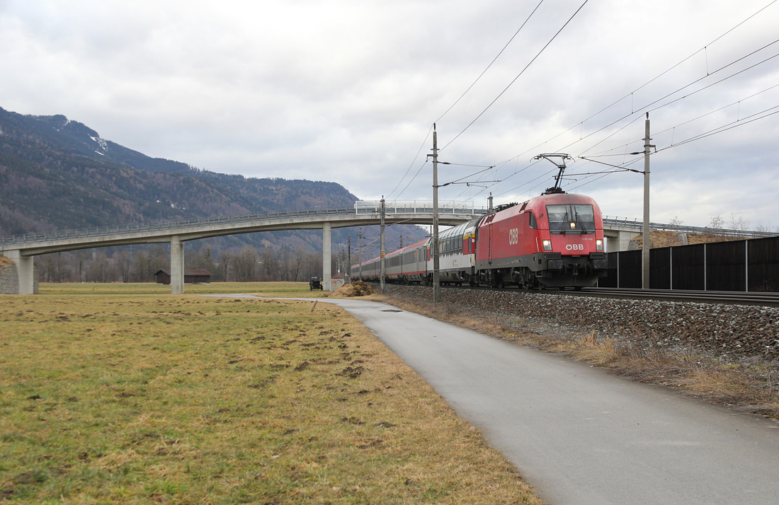 ÖBB 1116 135 // Aufgenommen zwischen Kuchl und Golling-Abtenau. // 31. Januar 2020
