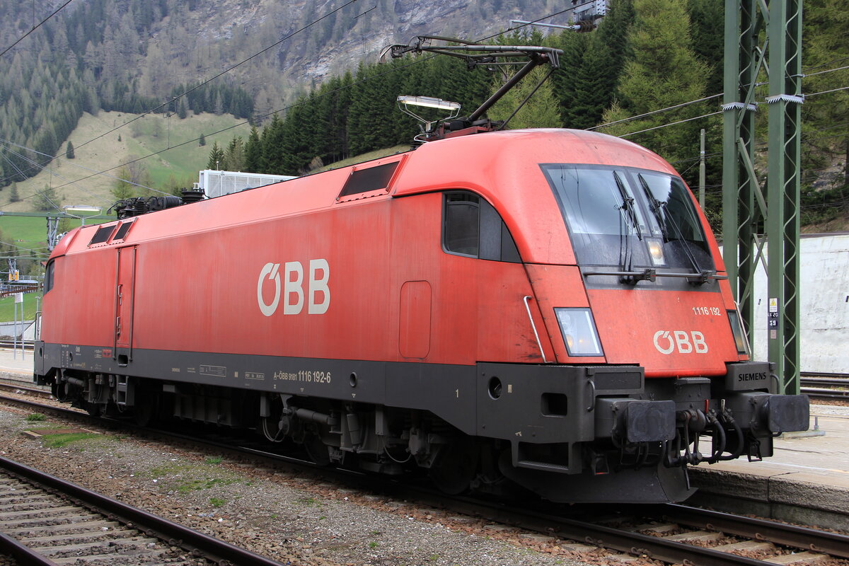 ÖBB 1116 192-6 abgestellt am Bahnhof Brenner/Brennero. Aufgenommen am 02.05.2014