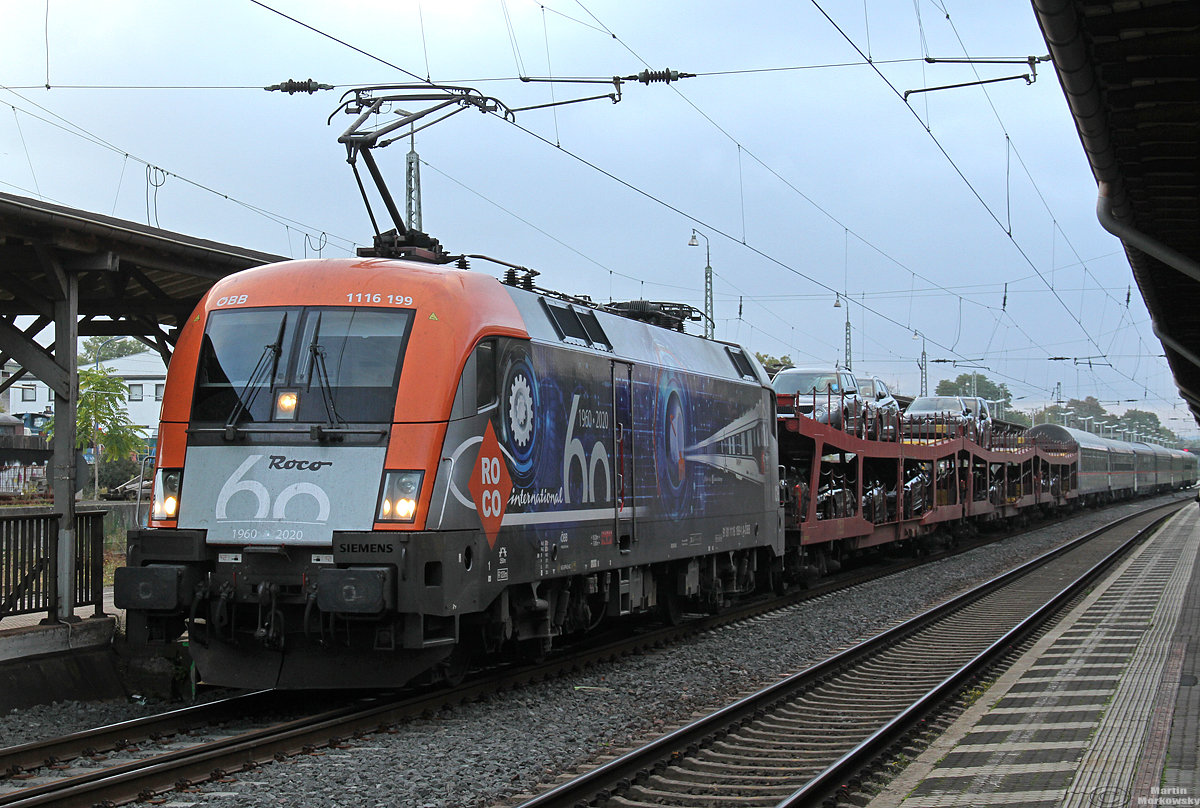 ÖBB 1116 199  60 Jahre Roco  am NJ420 in BN-Beuel am 11.10.2020