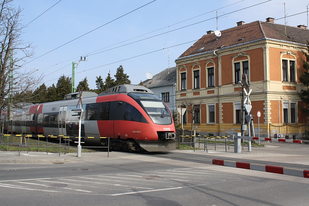 BB 4124 005-2 als REX 7668 von Bratislava-Petrzalka via Wien nach Deutschkreutz am 08.Mrz 2014 auf der EK mit der Kossuth Lajos.