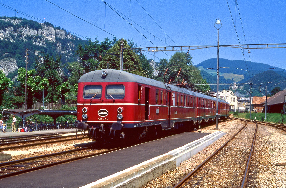 OeBB 425 120, Balsthal, 15.07.1989.