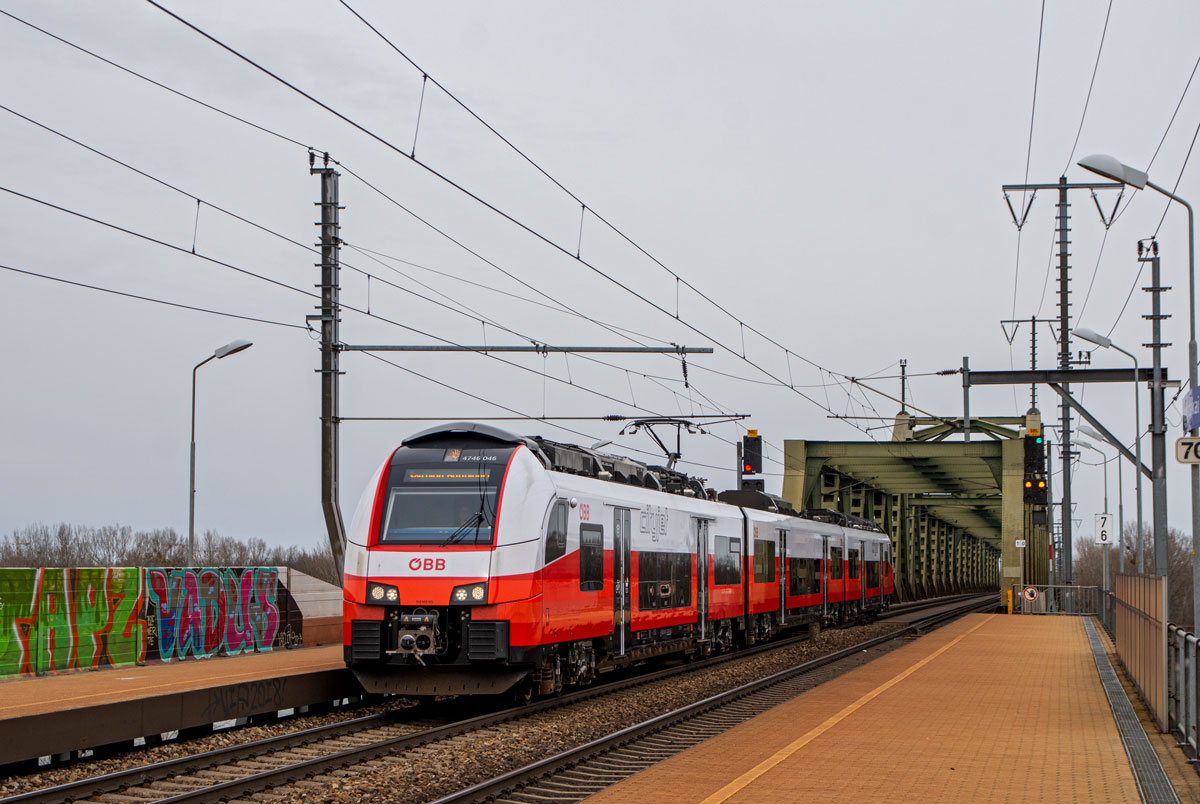 ÖBB 4746 046 als S80 nach Wien Hütteldorf, 29.02.2020. 