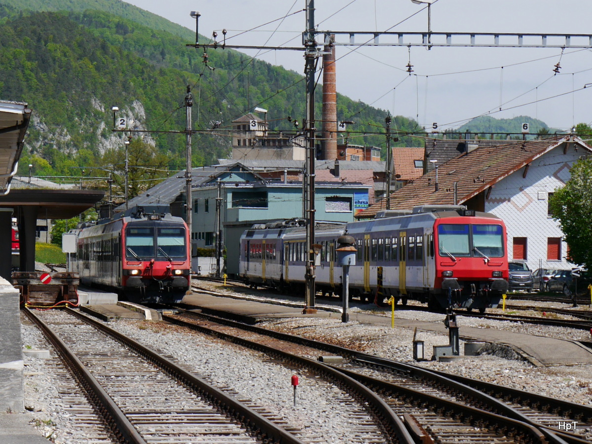 OeBB - Bahnhof Balsthal mit div Fahrzeugen am 28.04.2018