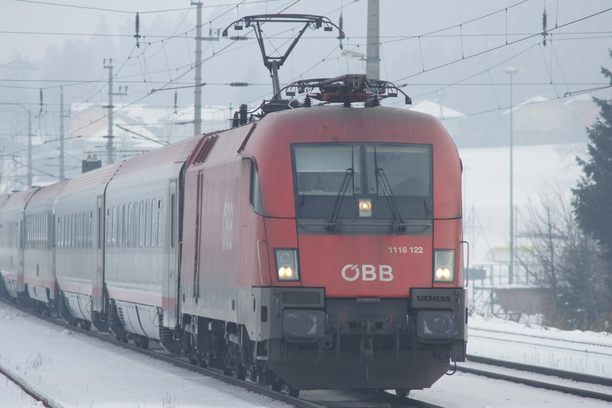 ÖBB InterCity in Strasswalchen Richtung Salzburg (30.01.2014)