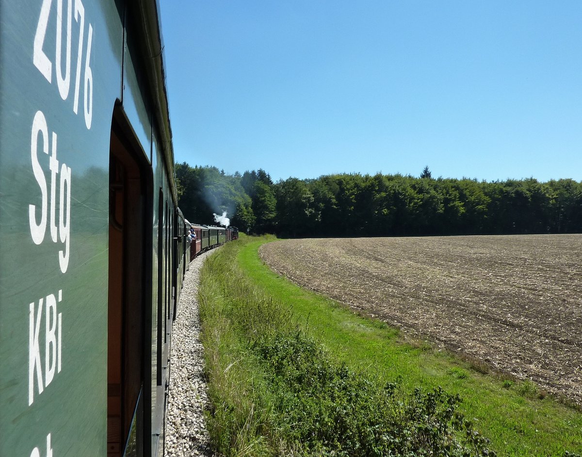 Öchsle-Museumseisenbahn, Blick auf aus dem fahrenden Zug, Aug.2012