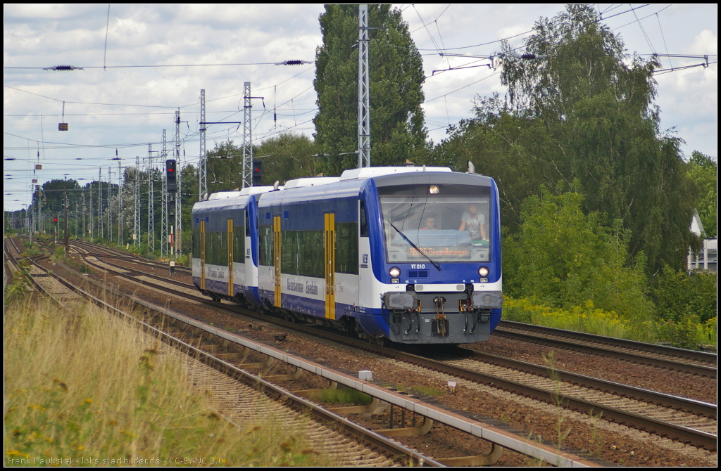 fters mal was neues: VT 010 / 650 542-3 und VT 012 der Niederbarnimer Eisenbahn (NEB) am 11.08.2014 als RB27 nach B.-Gesundbrunnen durch Berlin-Karow (NVR-Nummer 95 80 0650 542-3 D-NEBB)