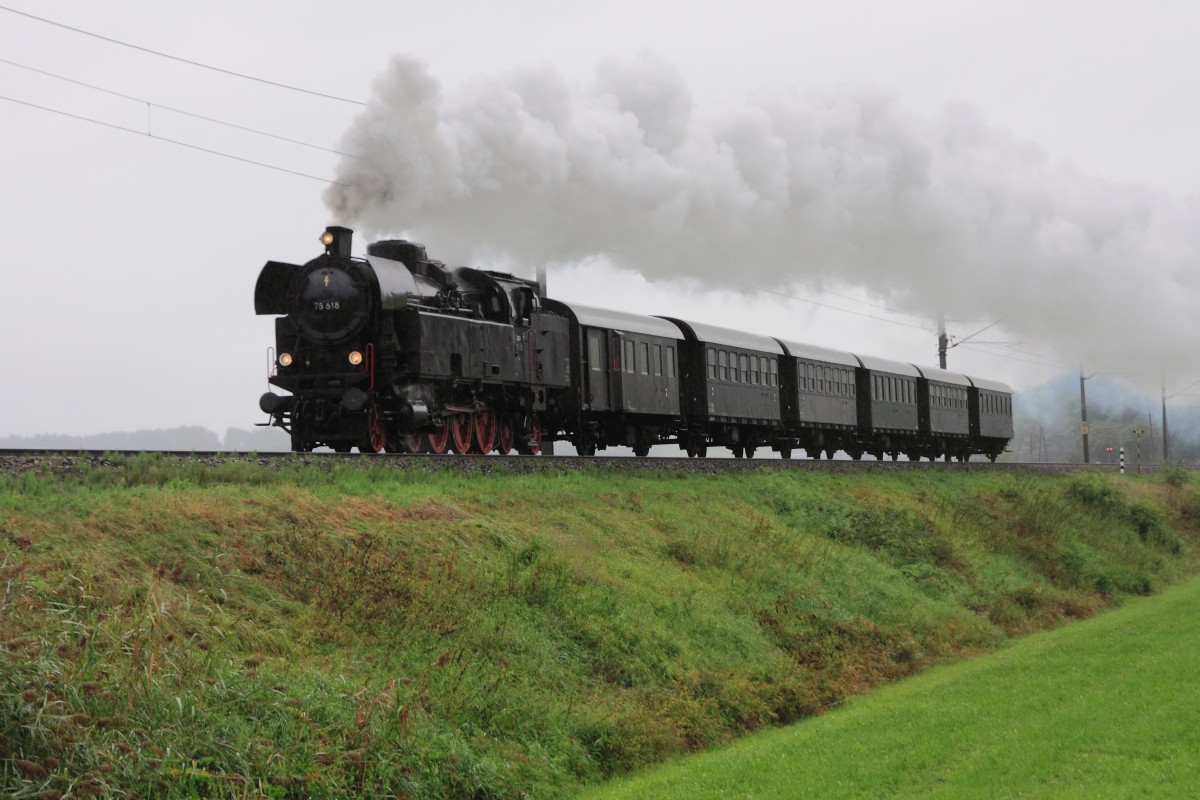 GEG DSZ mit 78 618 bei der Rckfahrt von der Landesaustellung in Freistadt. Aufgenommen am 25. August 2013 zwischen Kefermarkt und Pregarten.
