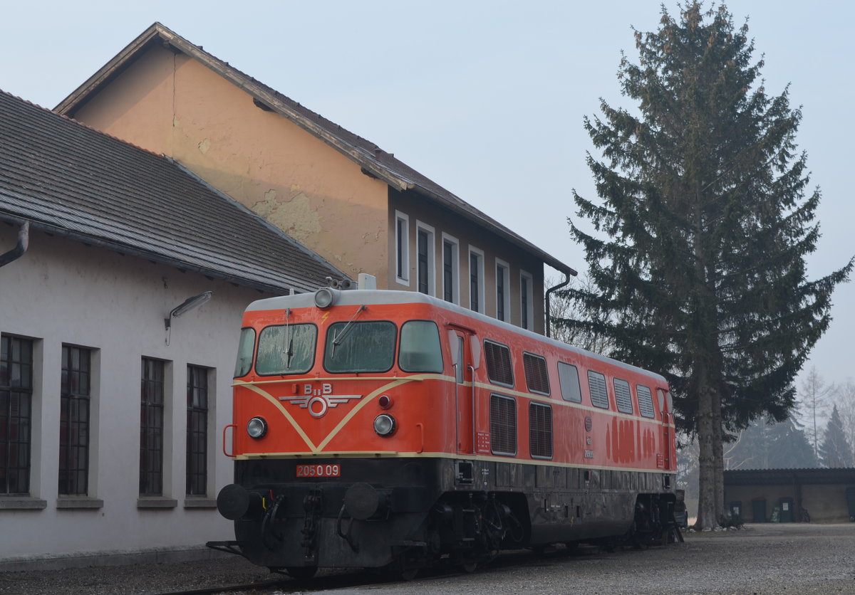 Österreich: 2050.09 der Regiobahn RB GmbH in Mistelbach 18.02.2019