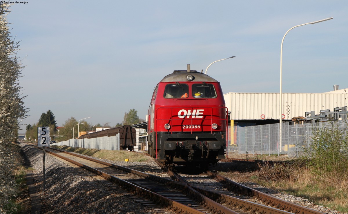 OHE 200085 als Tfzf 99*** (Rottweil-Knauf) an der Awanst Knauf 11.4.14
