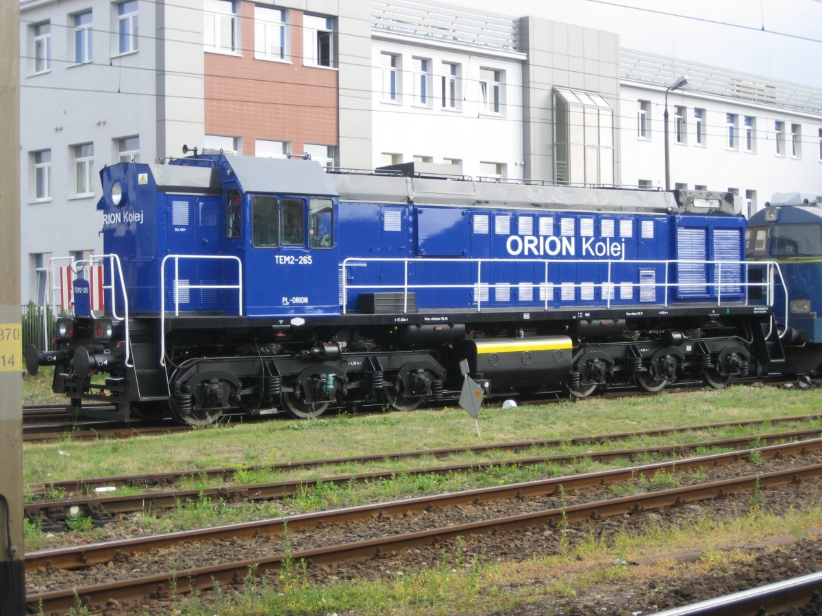 Orion Kolej TEM2-265 am 17.07.2014 im Bahnhof von Bydgoszcz.