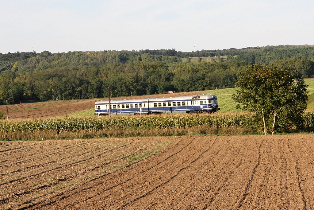 OSEK 5145.11 am 15.September 2019 als SR 17293 (Pillichsdorf - Groß Schweinbarth) zwischen Raggendorf Markt und Groß Schweinbarth.