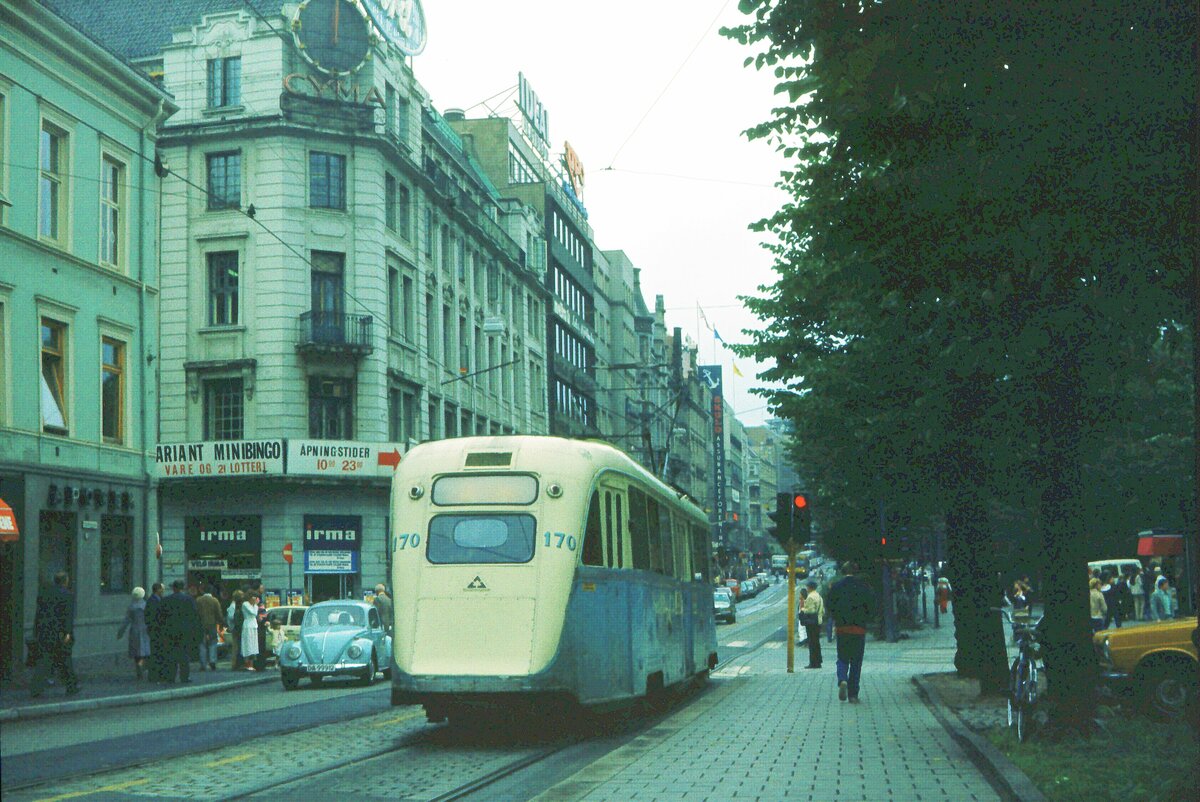 Oslo 21-08-1979_City Ekebergbahn Tw 170 'Gullfisk