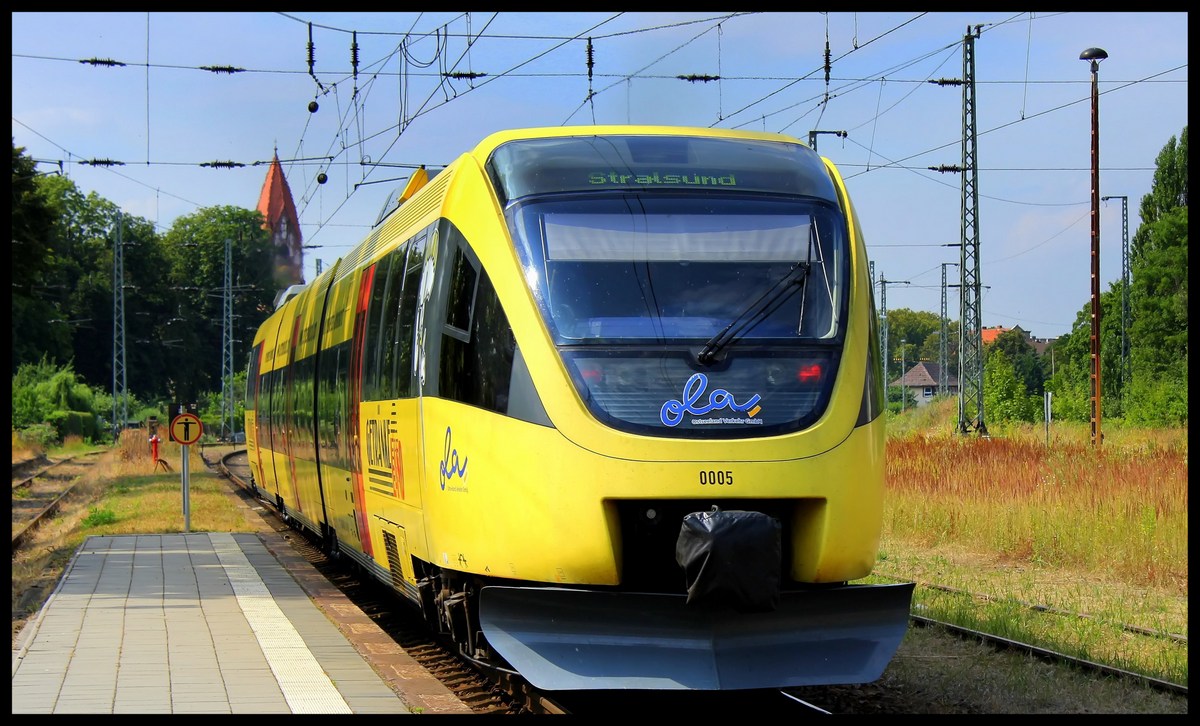Ostseeland Verkehr GmbH VT 0005 als OLA nach Stralsund in Demmin im Juli 2013