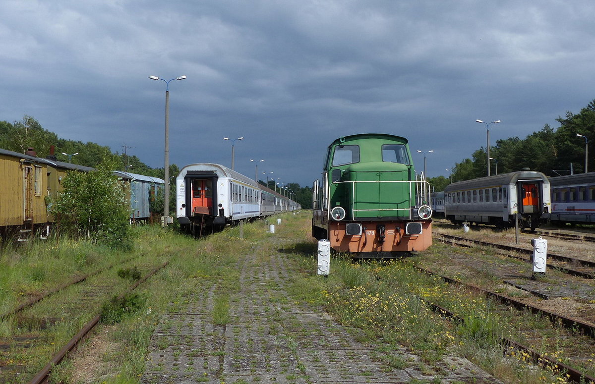 PCC Rail 401Da-478 am 12.06.2017 in der Abstellgruppe in Swinoujscie.
