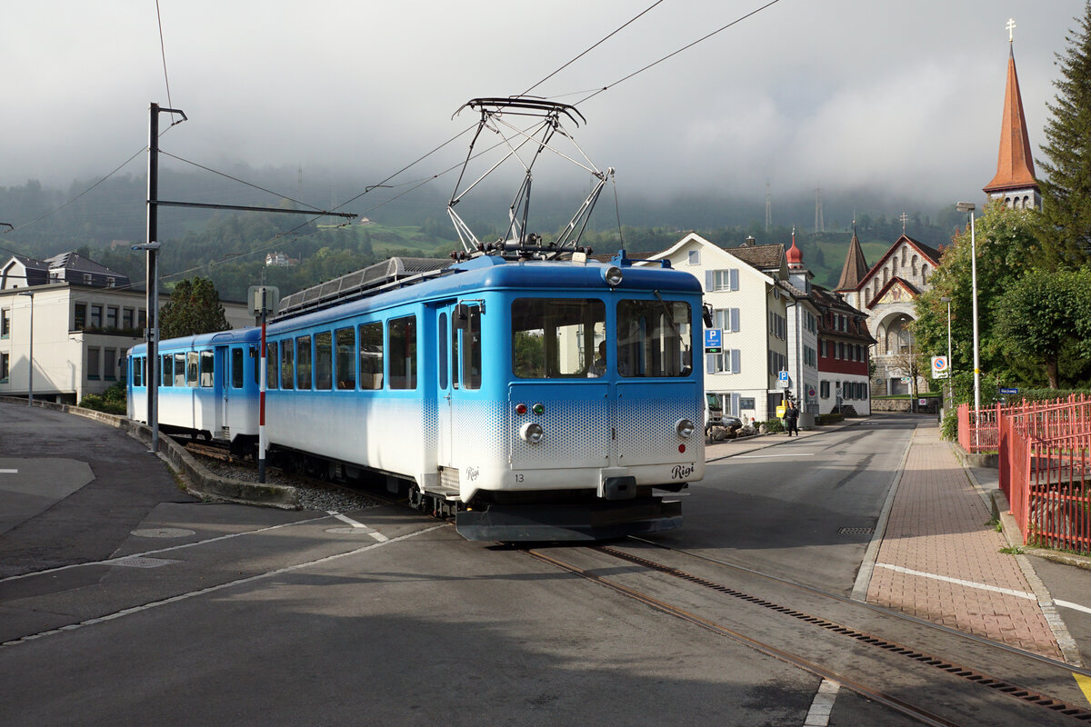 Pendelzug der Rigibahnen mit dem BDhe 2/4 13 in Arth-Goldau am 17. September 2021.
Foto: Walter Ruetsch
