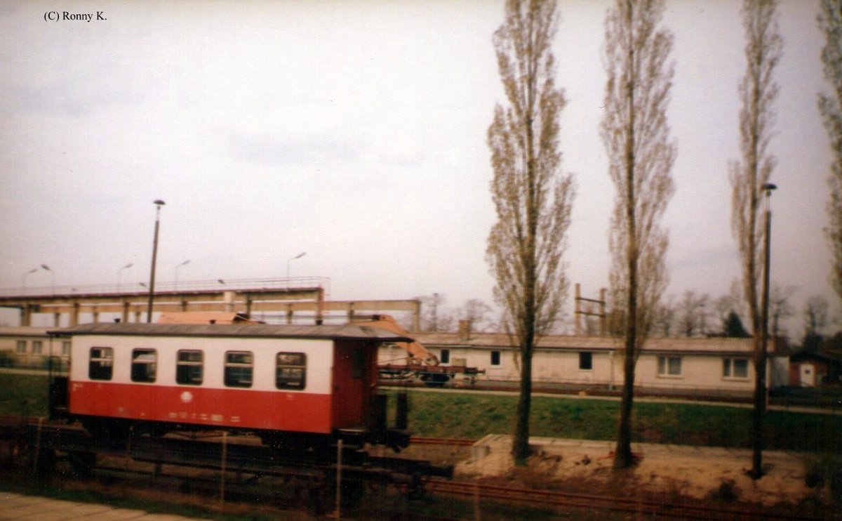 Personenwagen vom Molli am 03.10.1994 im RAW Görlitz. Foto darf mit Genehmigung veröffentlicht werden.