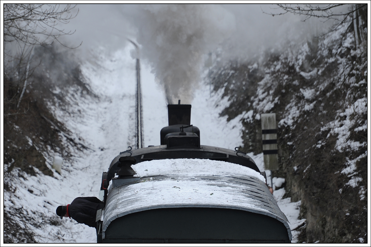 Petr Duštíra hat den Überblick ;-) Aufgenommen nächst Ratboř am 11.1.2019.