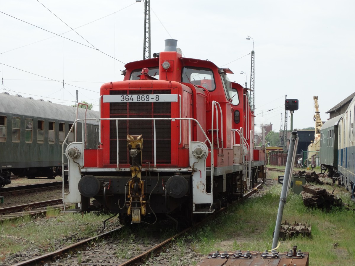 Pfalzbahn 364 869-8 am 16.05.15 in Darmstadt Kranichstein bei den Bahnwelttagen