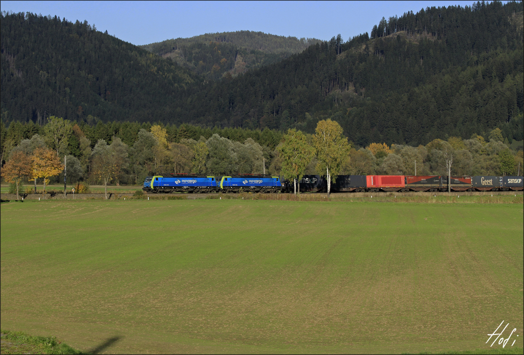 PKP 189.153 und 189.154 mit dem 40505 am spten Nachmittag des 15.10.13 bei Fentsch-St.Lorenzen Ri. Knittelfeld.