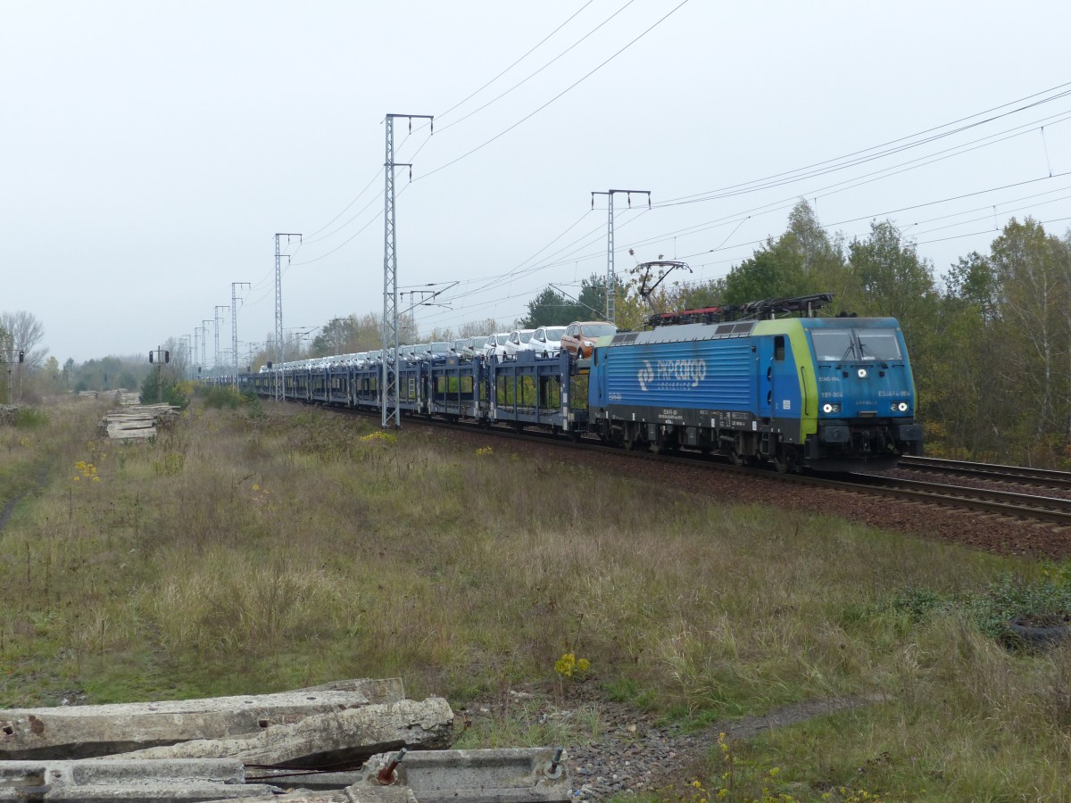 PKP Cargo 189 804 mit einem Autozug (Ford) in der Berliner Wuhlheide, 25.10.2014