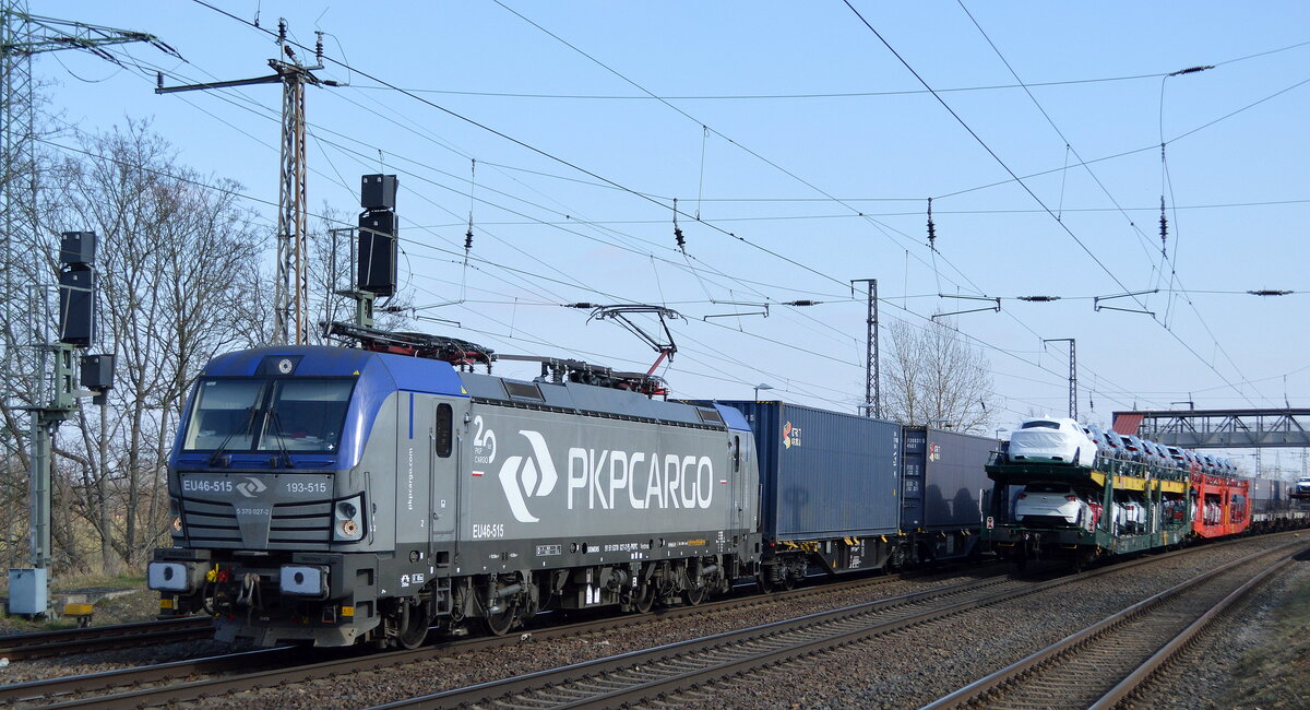 PKP CARGO S.A., Warszawa [PL] mit  EU46-515  [NVR-Nummer: 91 51 5370 027-2 PL-PKPC] und Containerzug am 10.03.22 Durchfahrt Bf. Saarmund.