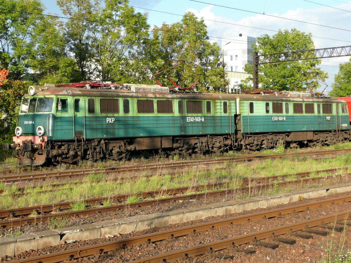 PKP ET 41.149, fotografiert am 08.07.2010 im Bahnhof Jelenia Gora
