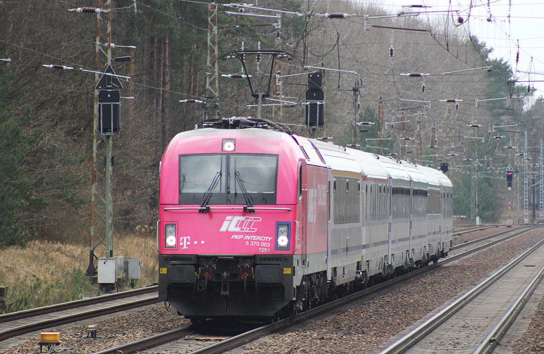 PKP Intercity 5 370 003 // Bahnhof Fangschleuse // 29. März 2018