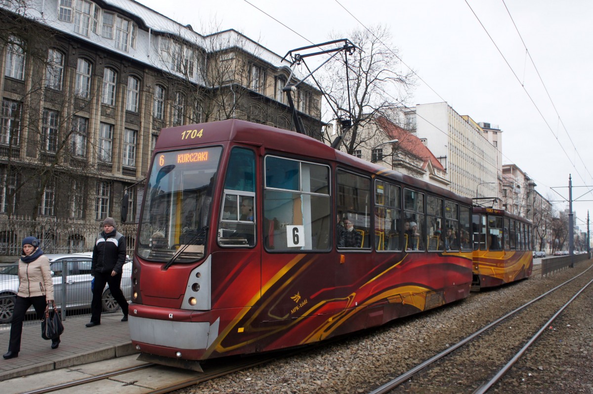 Polen / Straenbahn Lodz: Konstal 805Na - Wagen 1704 aufgenommen im Mrz 2015 an der Haltestelle  Kościuszki - Zamenhofa  in Lodz.