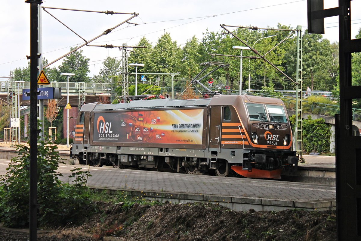 Portrait von 187 538  HSL Logistics Group , als diese am Vormittag des 19.07.2019 auf Gleis 2 im Bahnhof von Hamburg Harburg stand und darauf wartete ins nördliche Vorfeld aufs Abstellgleis zu rangieren.