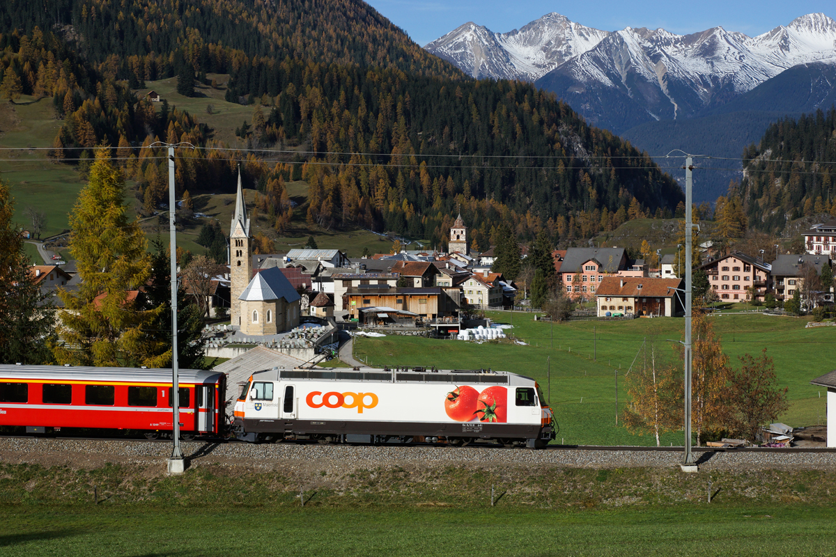 Portrait der Ge 4/4 III 641 am 02.11.2014 in Bergün.