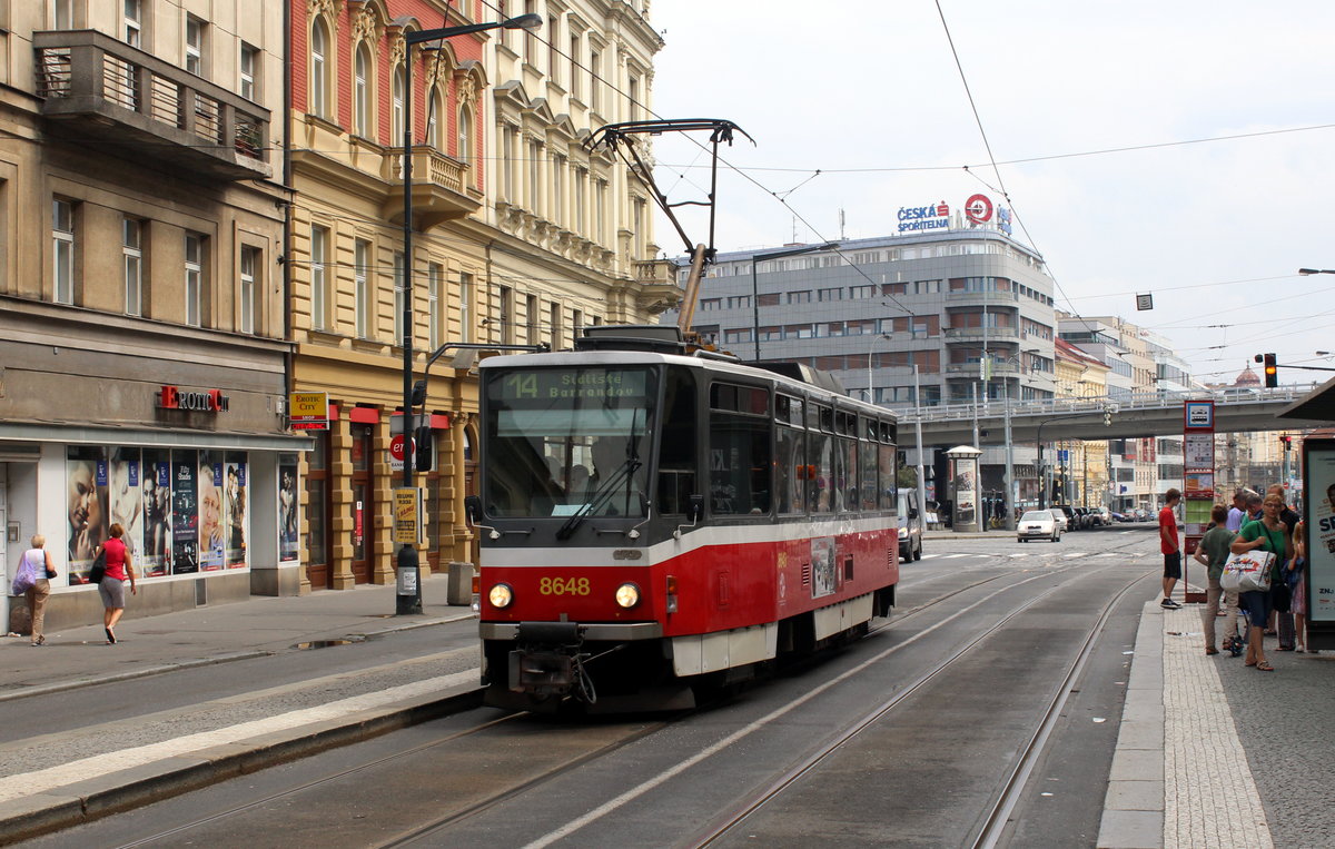 Praha / Prag SL 14 (Tatra T6A5 8648) ul. Na Porící am 24. Juli 2016.