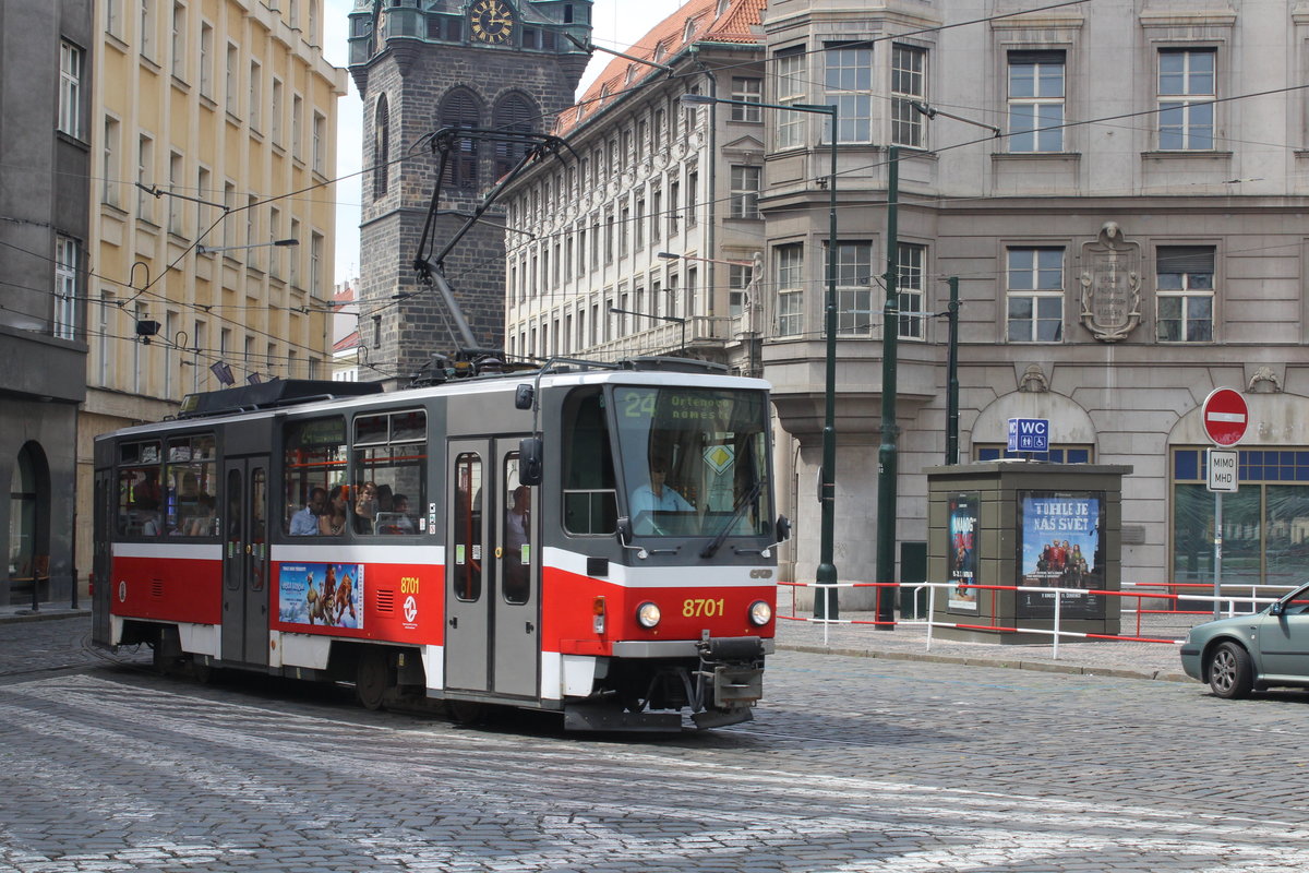 Praha / Prag SL 24 (T6A5 8701) Senovázné námestí am 24. Juli 2016.