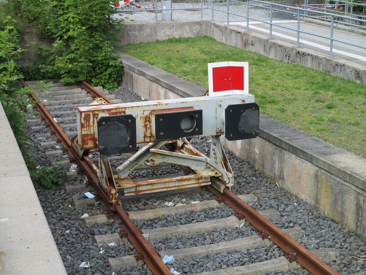 Prellbock am Streckenende in Lauscha am 01.September 2021.