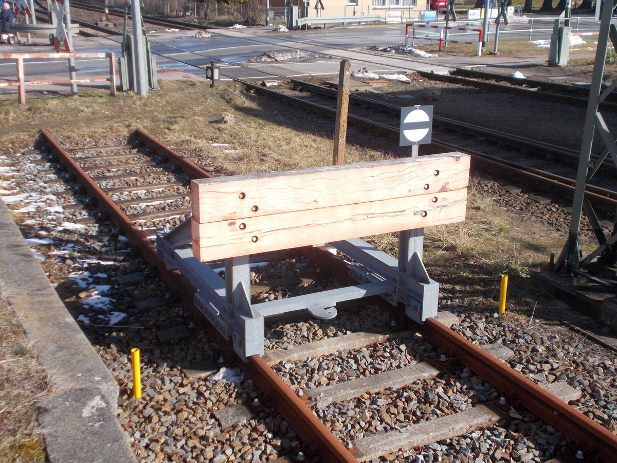 Prellbock,im Bahnhof Grimmen,am 04.April 2018.