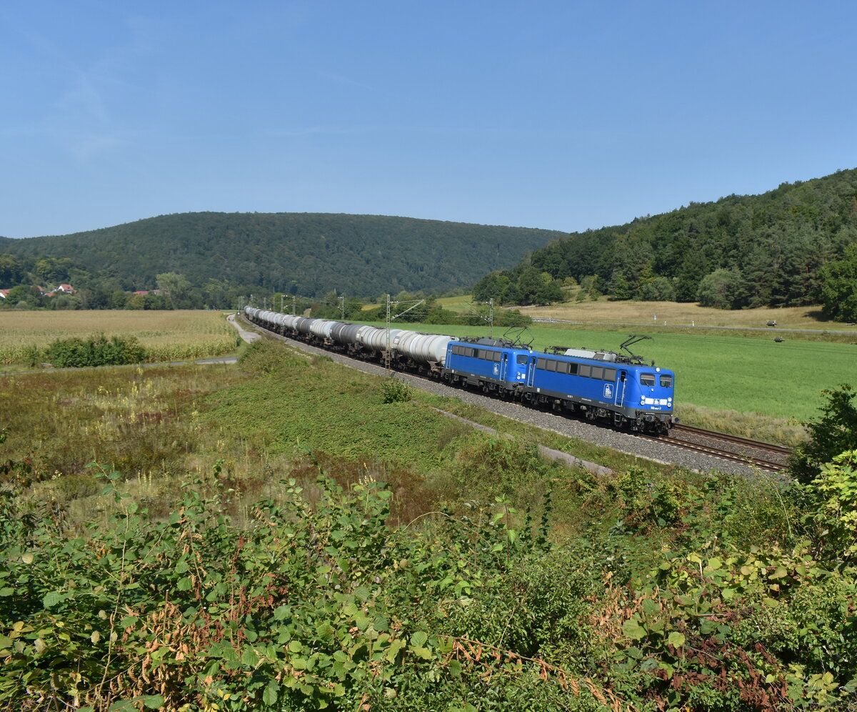 Press 140 007-7 & Press 140 050-3 + Kesselwagenzug zwischen Wernfeld & Karlstadt. 08.09.2021