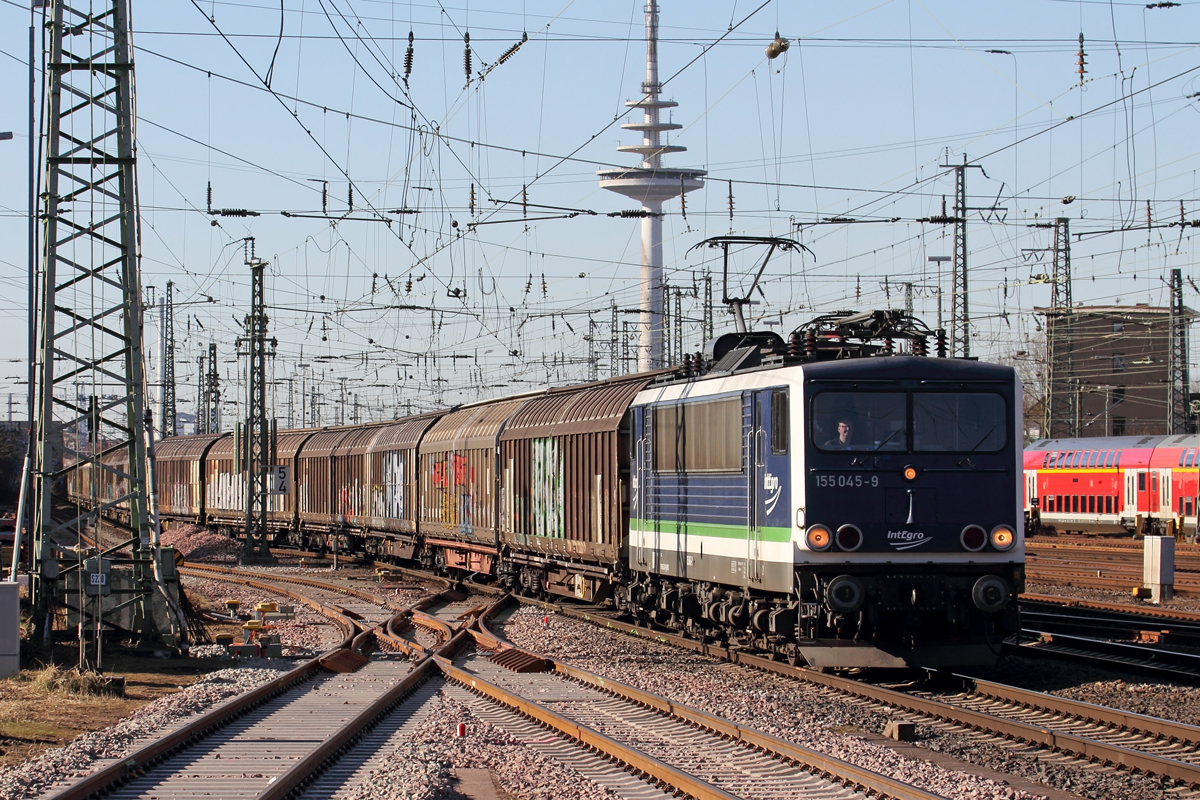 PRESS 155 045-9 (155 238-9) unterwegs für IntEgro in Bremen 8.3.2022
