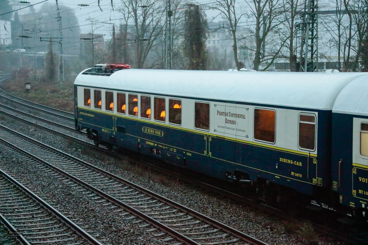 Prestige Continental Express  Le Rubis Noir  in Wuppertal, Dezember 2024.