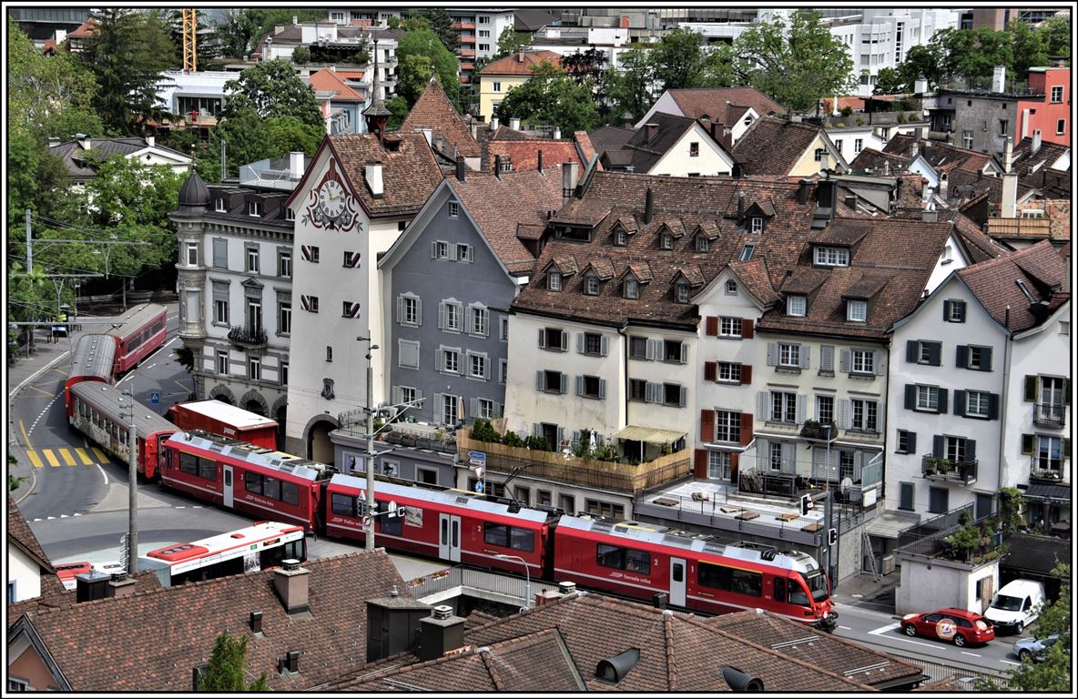 R1433 mit ABe 8/12 3515 nach Arosa beim Obertor in Chur. (11.06.2019)