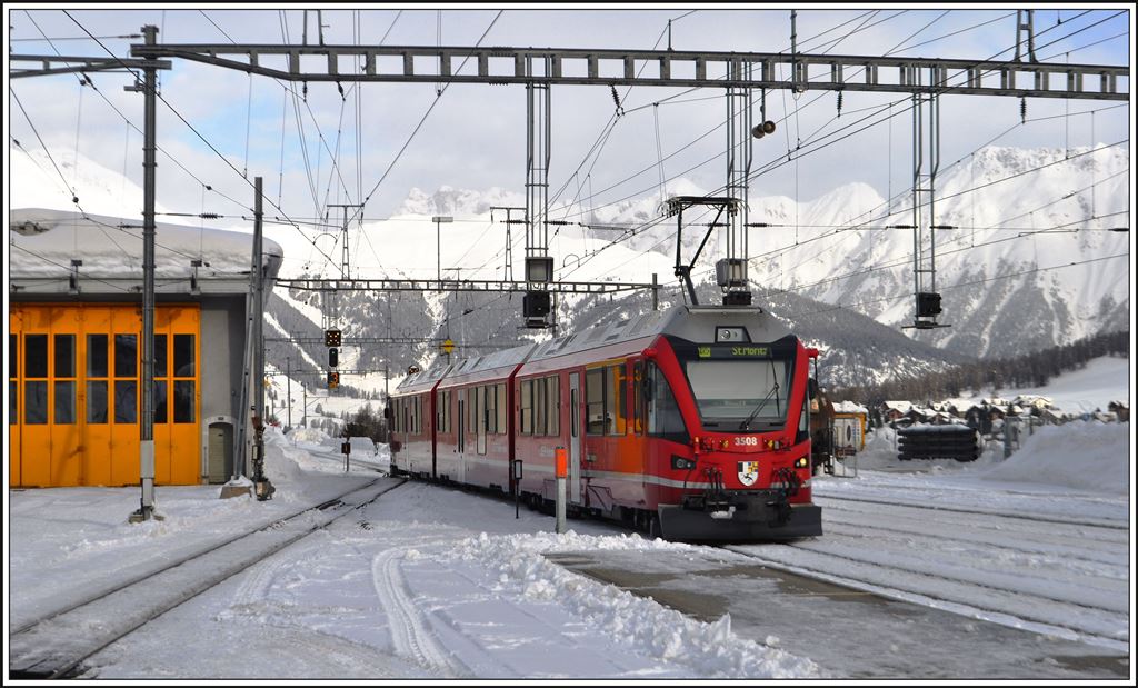 R1628 mit Allegra 3508 verlässt Pontresina Richtung St.Moritz. (21.02.2014)