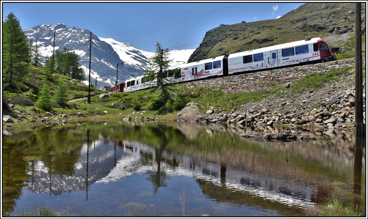 R4648 mit ABe 8/12 3512 beim Pozzo del Drago zwischen Alp Grüm und Ospizio Bernina. (25.06.2019)