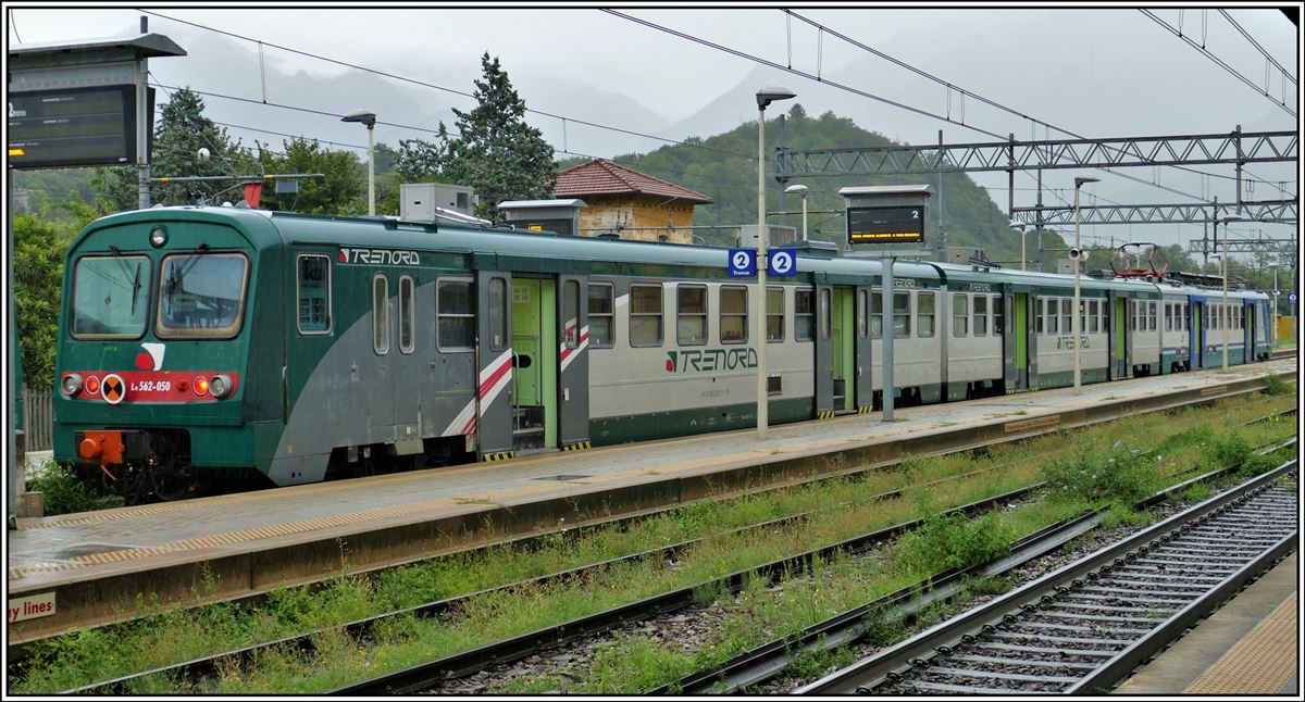 R4960 nach Chiavenna mit Ale 582-060/Le 562-050 in Colico. (06.09.2019)