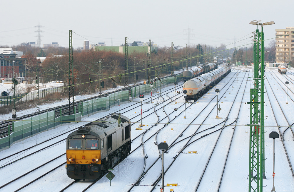 R4C CB 1001 am 8. Januar 2010 im Güterbahnhof Dormagen.