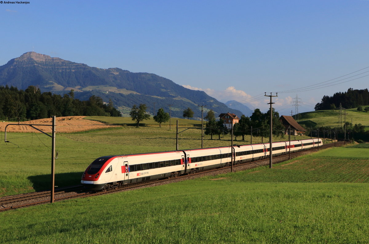 RABDe 500 003-4 als IC 886 (Lugano-Zürich HB) bei Buonas 23.6.20