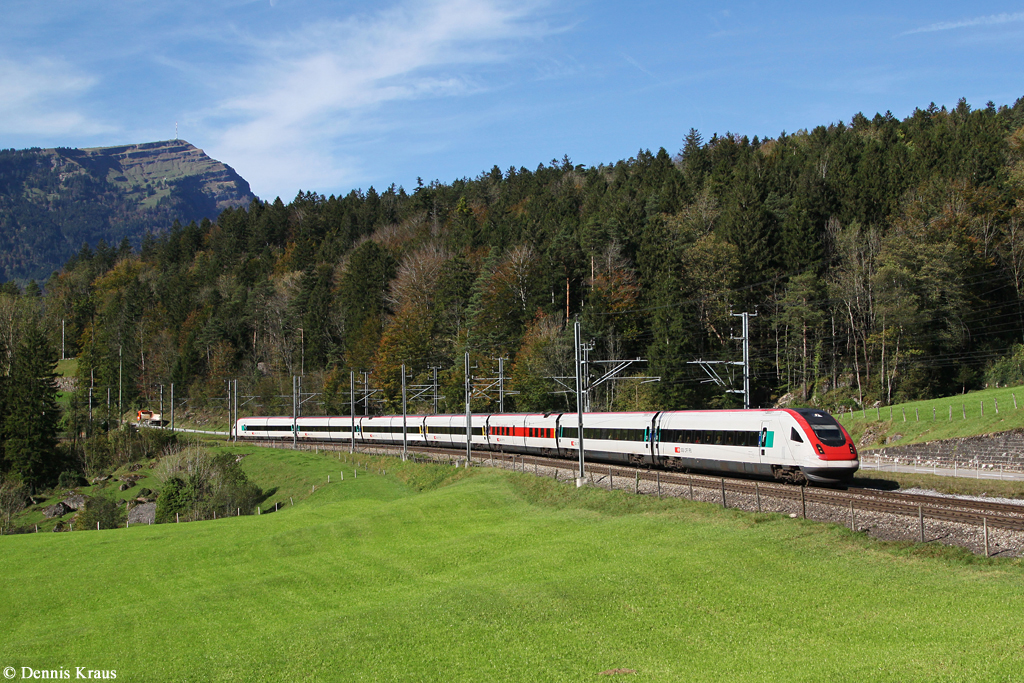 RABDe 500 027 als ICN 869 am 14.10.2014 bei Arth Goldau.