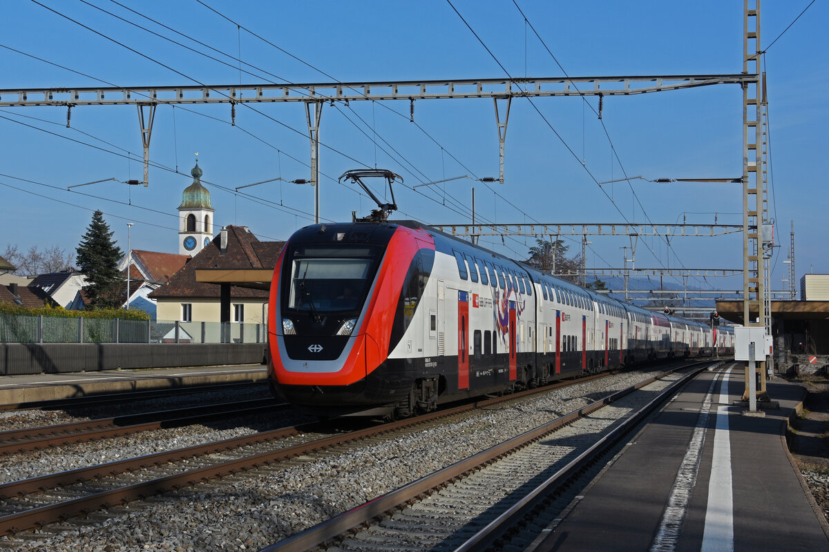 RABDe 502 003-2 Twindexx durchfährt den Bahnhof Rupperswil. Die Aufnahme stammt vom 13.01.2022.