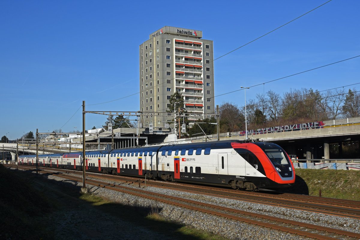 RABDe 502 009-9 Twindexx fährt Richtung Bahnhof Muttenz. Die Aufnahme stammt vom 30.12.2019.