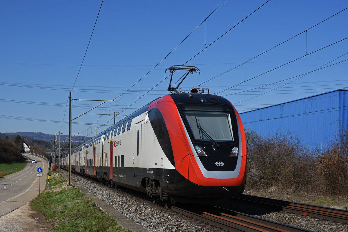 RABDe 502 011-5 fährt Richtung Bahnhof Lausen. Die Aufnahme stammt vom 21.03.2019.