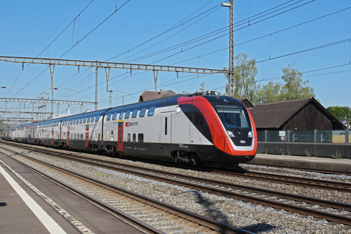 RABDe 502 018-0 Twindexx durchfährt den Bahnhof Rupperswil. Die Aufnahme stammt vom 24.06.2020.